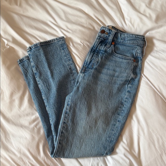 The Curvy Perfect Vintage Jean - Picture 5 of 12